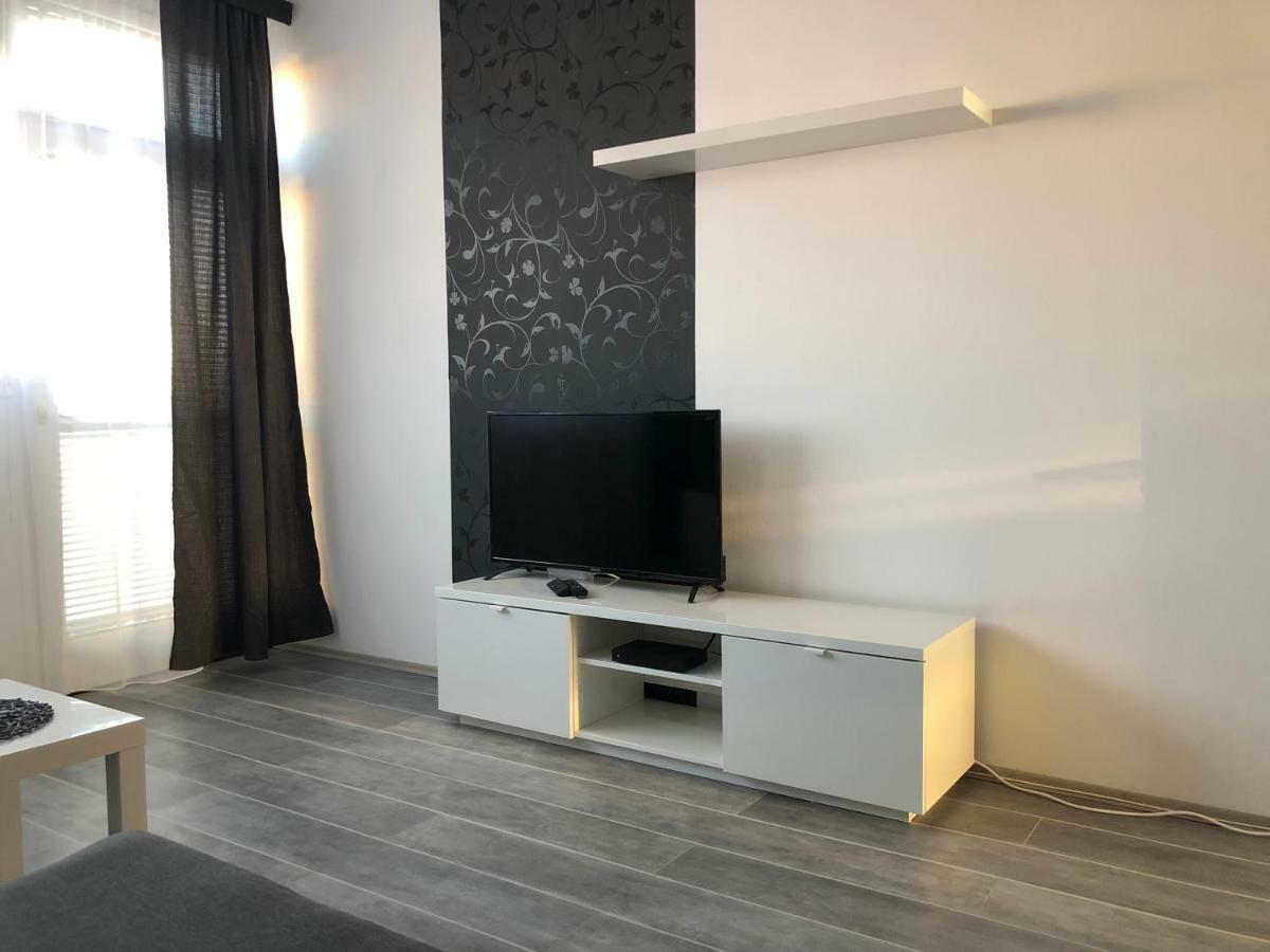 Dave Apartman Szeged Esterno foto